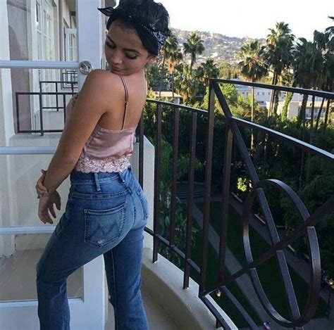 51 Isabela Moner Big Butt Pictures Define Natural Beauty.